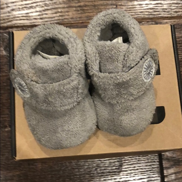 newborn ugg slippers